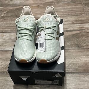 Adidas Cloudfoam Sneakers